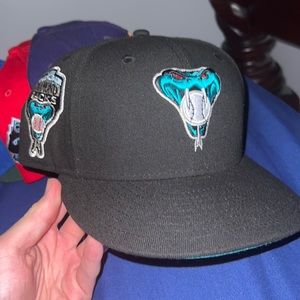 Arizona diamondbacks fitted hat